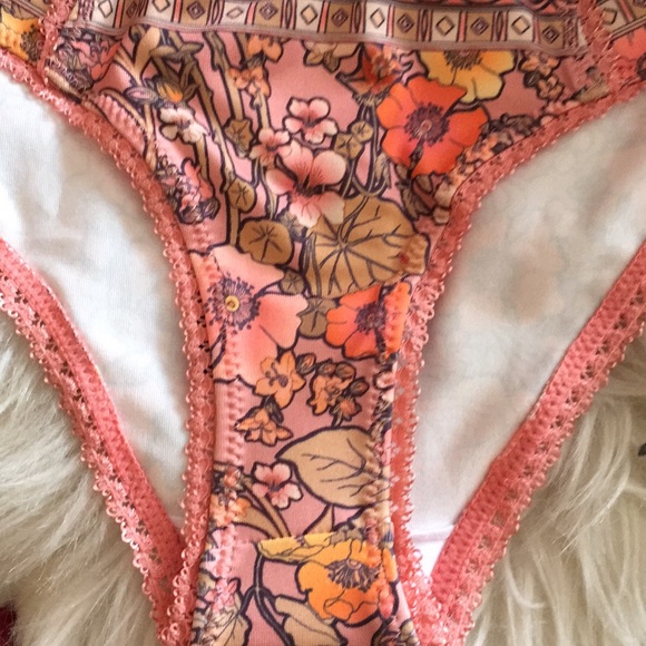 NWT Spell & the gypsy collective Amethyst bloomers - Picture 4 of 6